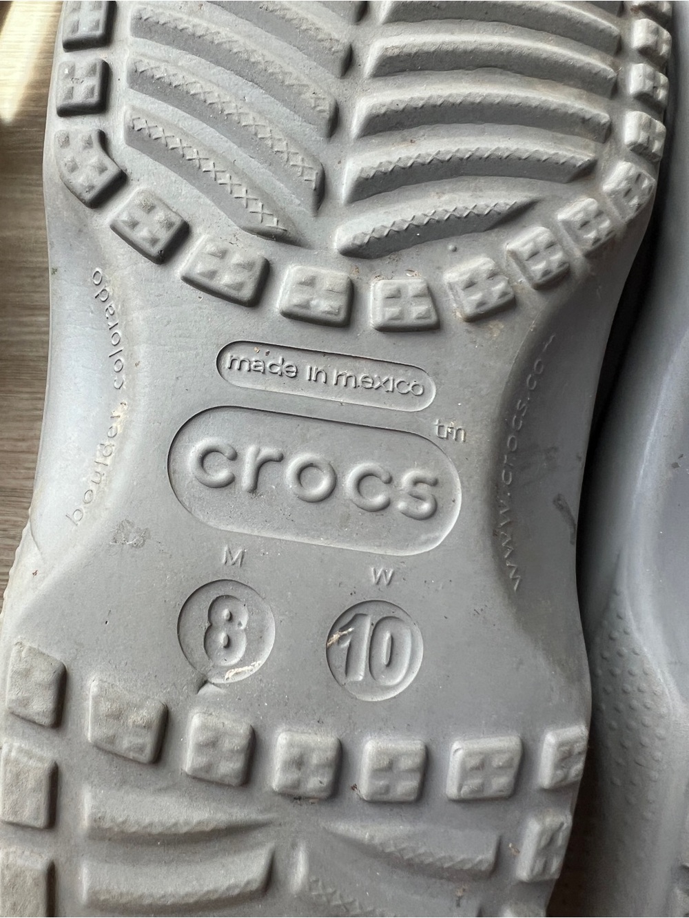 Crocs Classic Clog Gray Unisex Comfort Shoes M8 W10 lightweight slip on - Picture 6 of 8